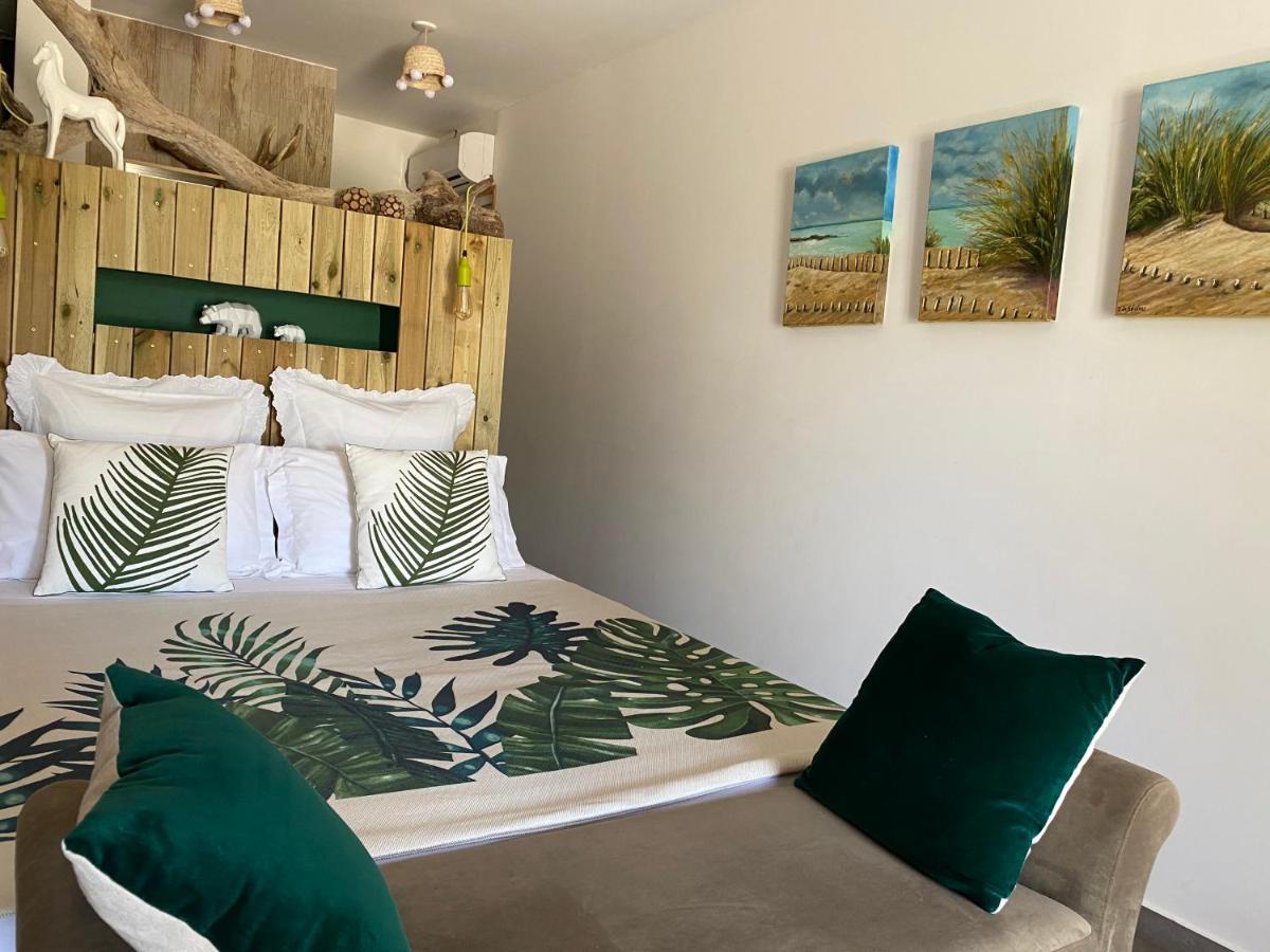 B&B La Terre Brulee Aigues-Mortes Buitenkant foto
