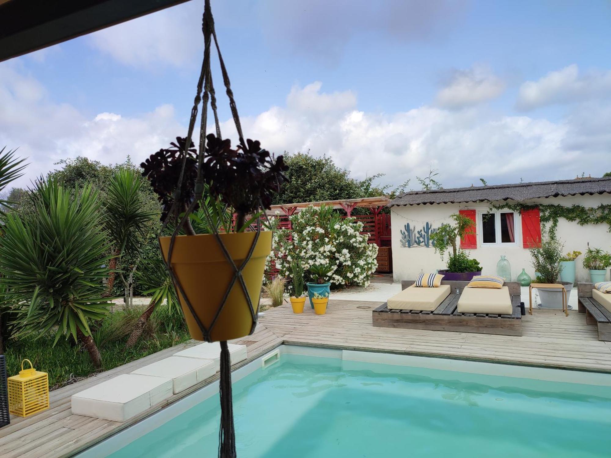 B&B La Terre Brulee Aigues-Mortes Buitenkant foto
