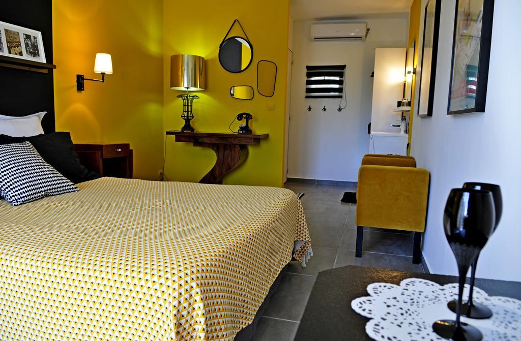 B&B La Terre Brulee Aigues-Mortes Buitenkant foto