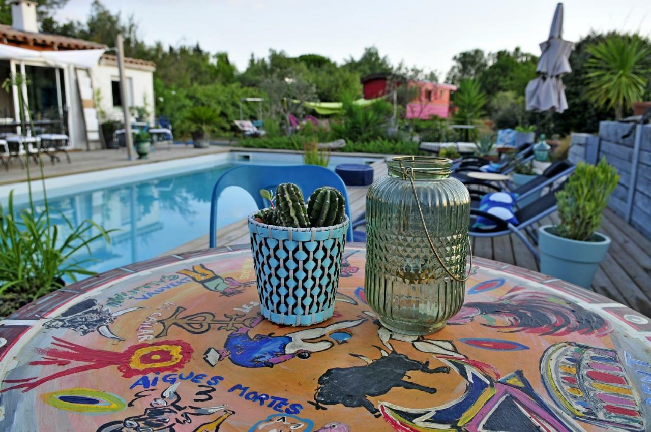 B&B La Terre Brulee Aigues-Mortes Buitenkant foto